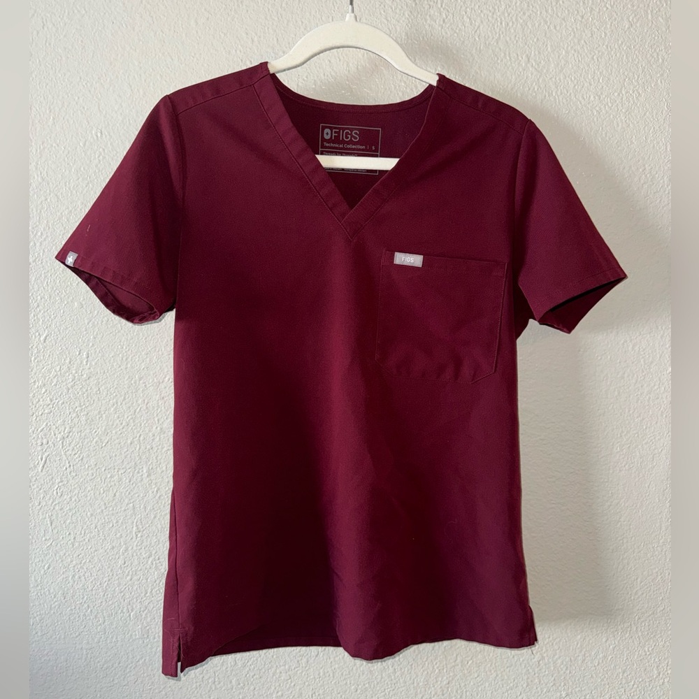 Burgundy Figs scrub Top